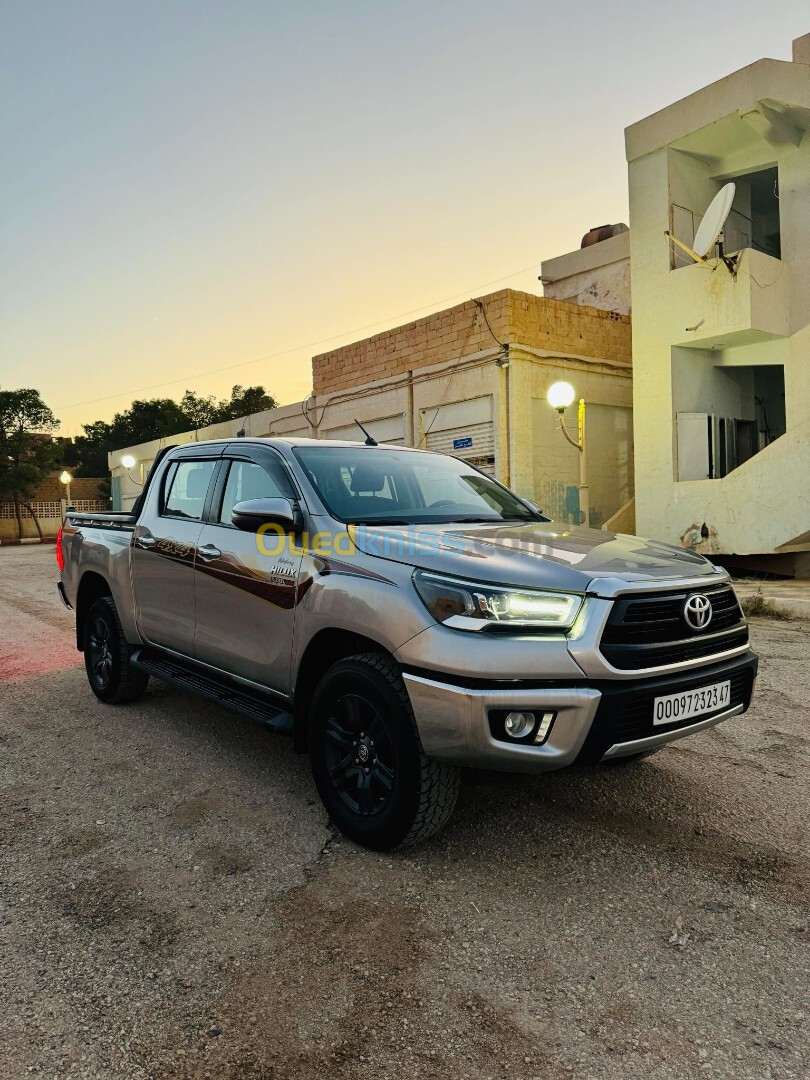 Toyota Hilux 2023 4x4