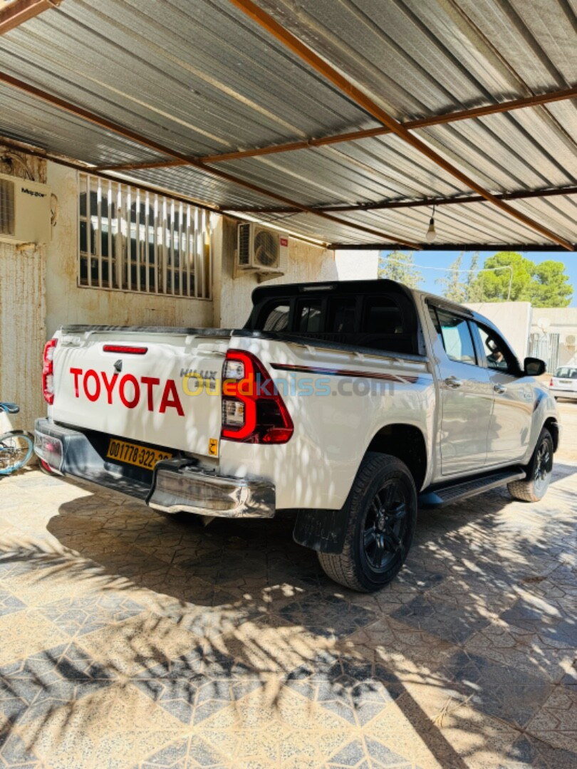 Toyota Hilux 2022 