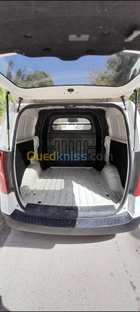 Hyundai H1 2013 Vitré 6 places