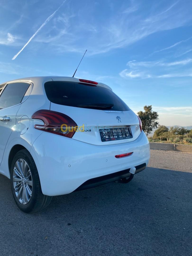 Peugeot 208 2018 Allure Facelift