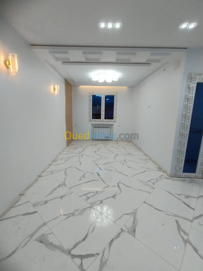 Vente Appartement F2 Alger Bordj el kiffan