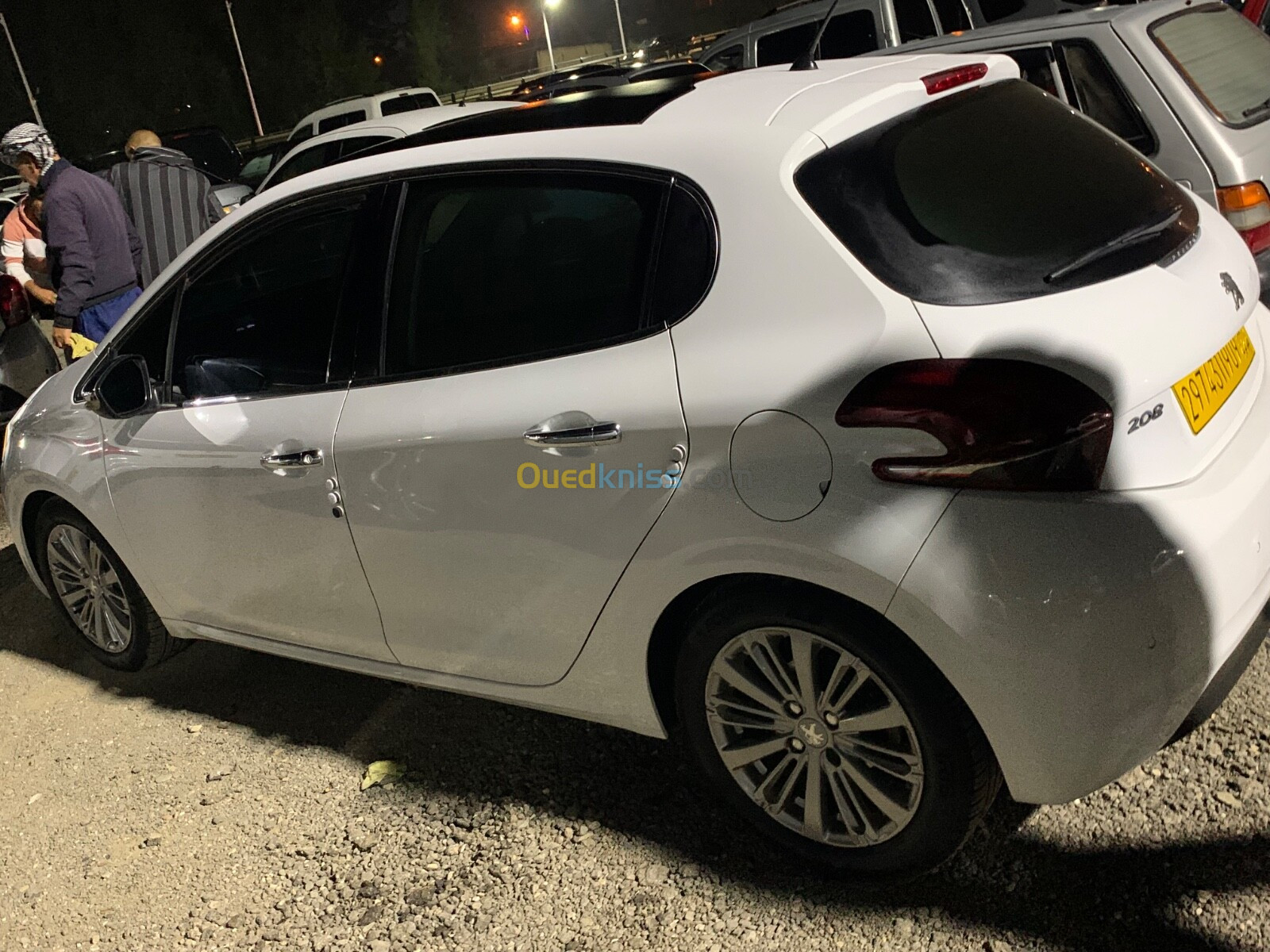 Peugeot 208 2019 Aleur