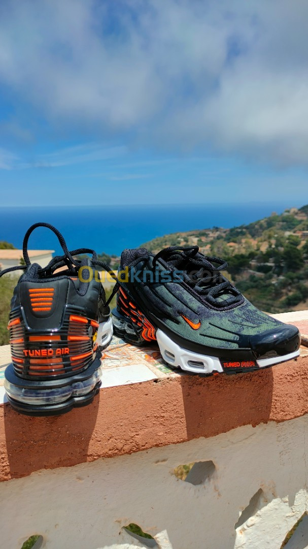 Air Max TN Plus 3 original black vert orange FV6914-001 pointure 41. Chariha m Nike France