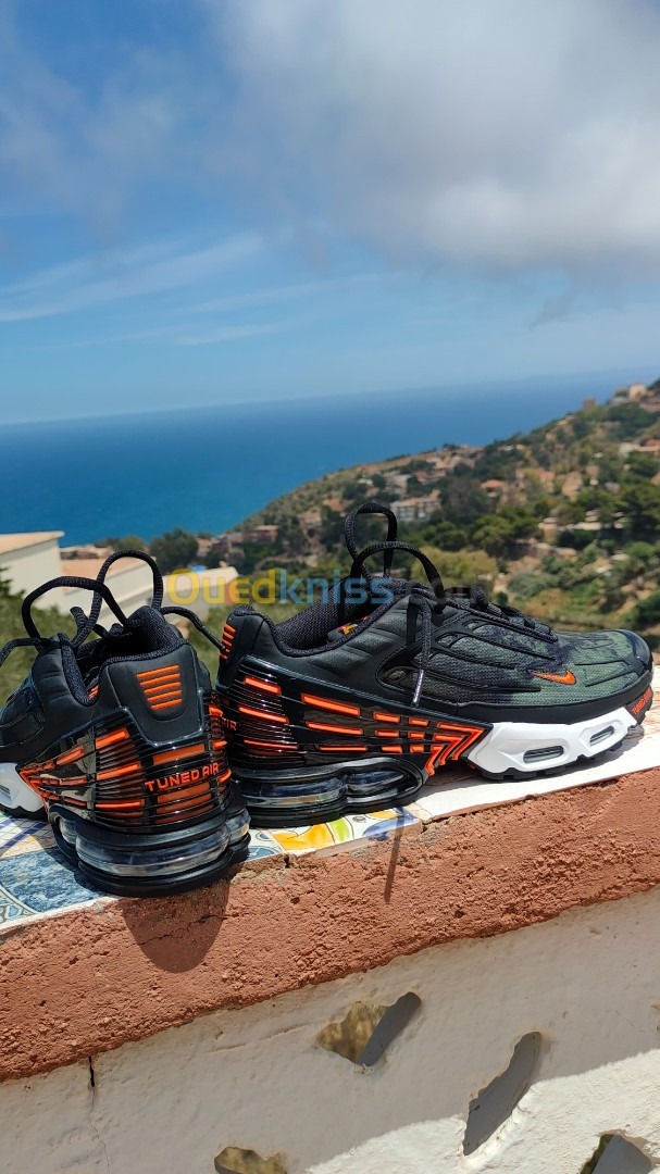 Air Max TN Plus 3 original black vert orange FV6914-001 pointure 41. Chariha m Nike France