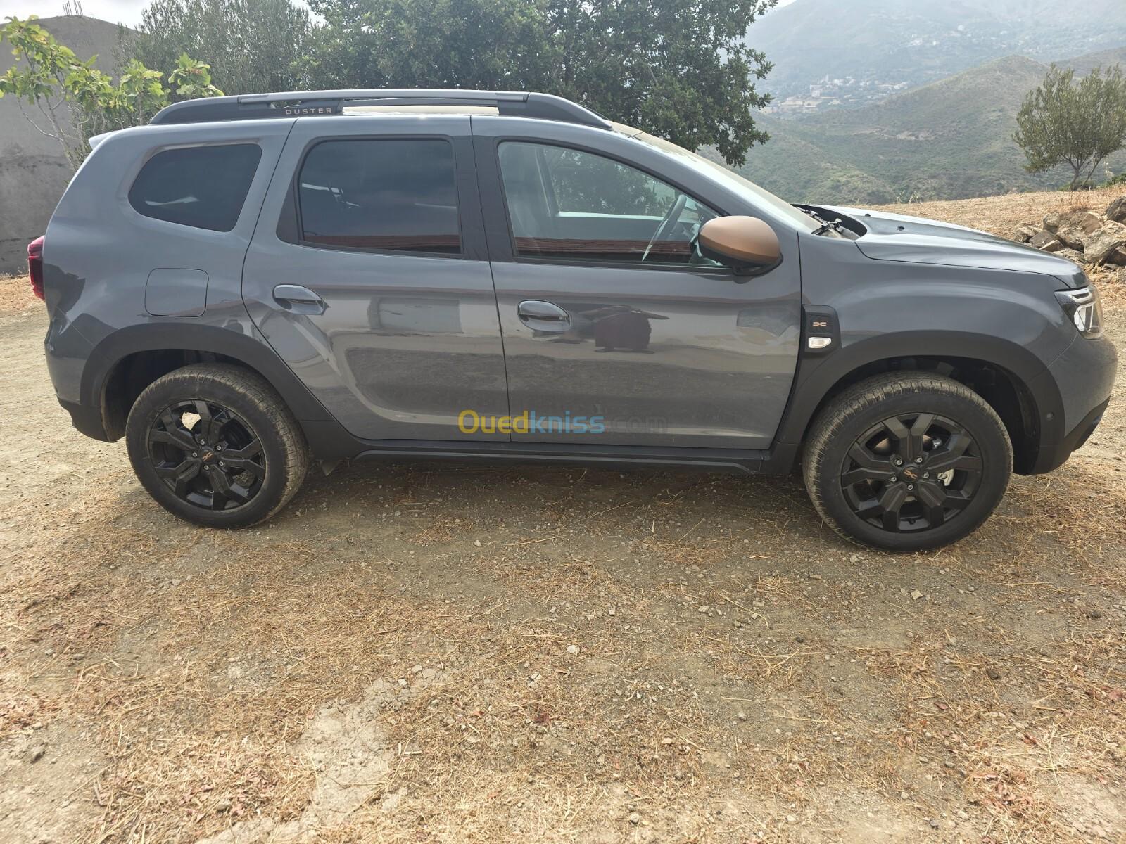 Dacia duster 2024 extrême gold