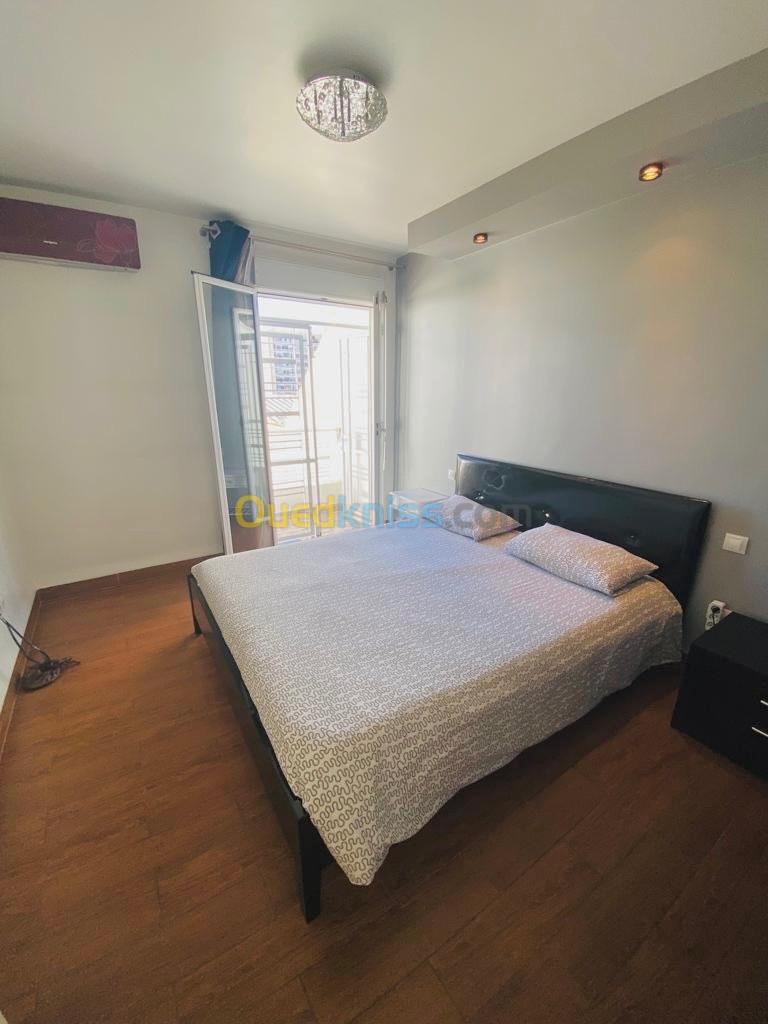 Location Appartement F4 Alger Hydra