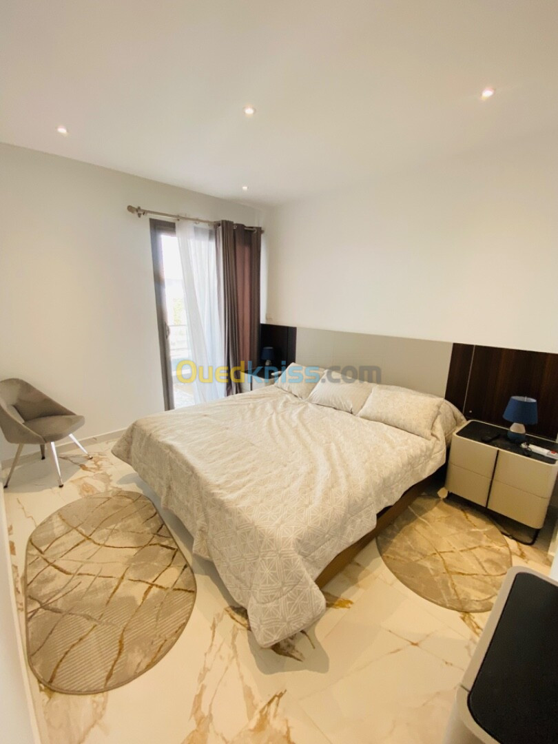 Location Appartement F4 Alger Hydra