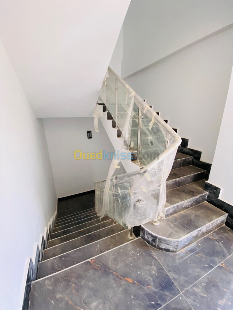 Vente Appartement F3 Alger El mouradia