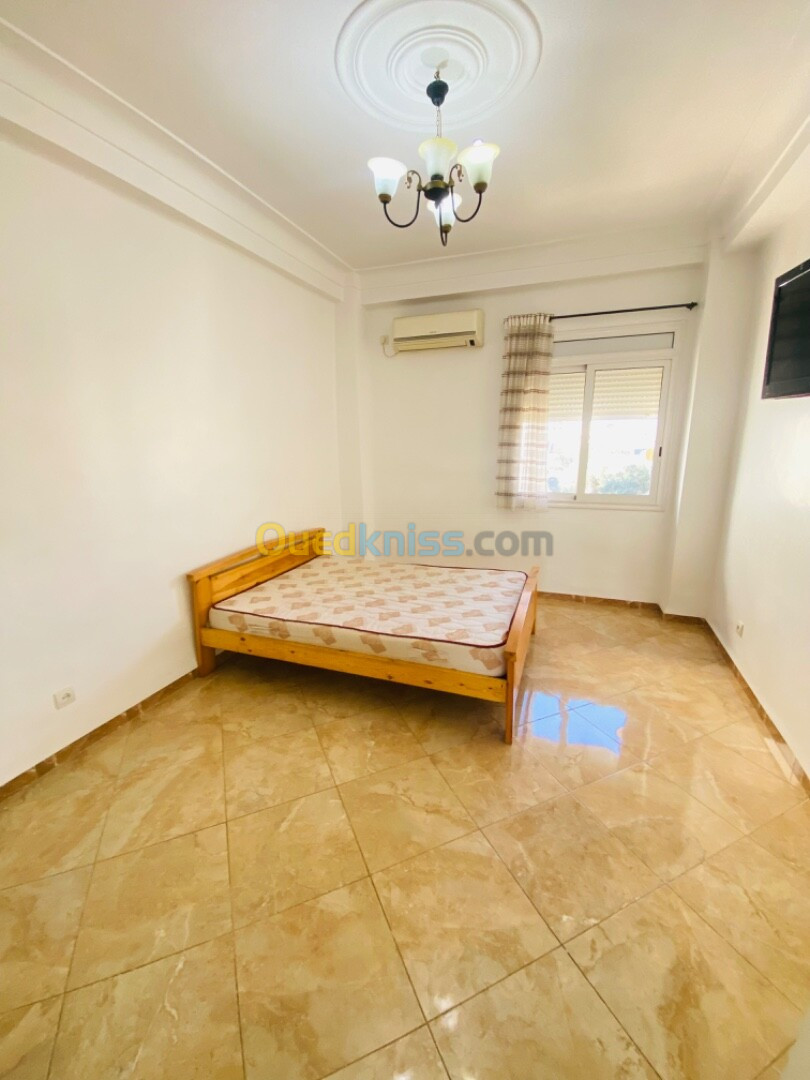 Location Appartement F5 Alger Kouba