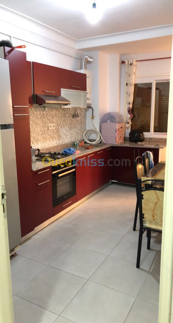 Location Appartement F4 Tipaza Kolea