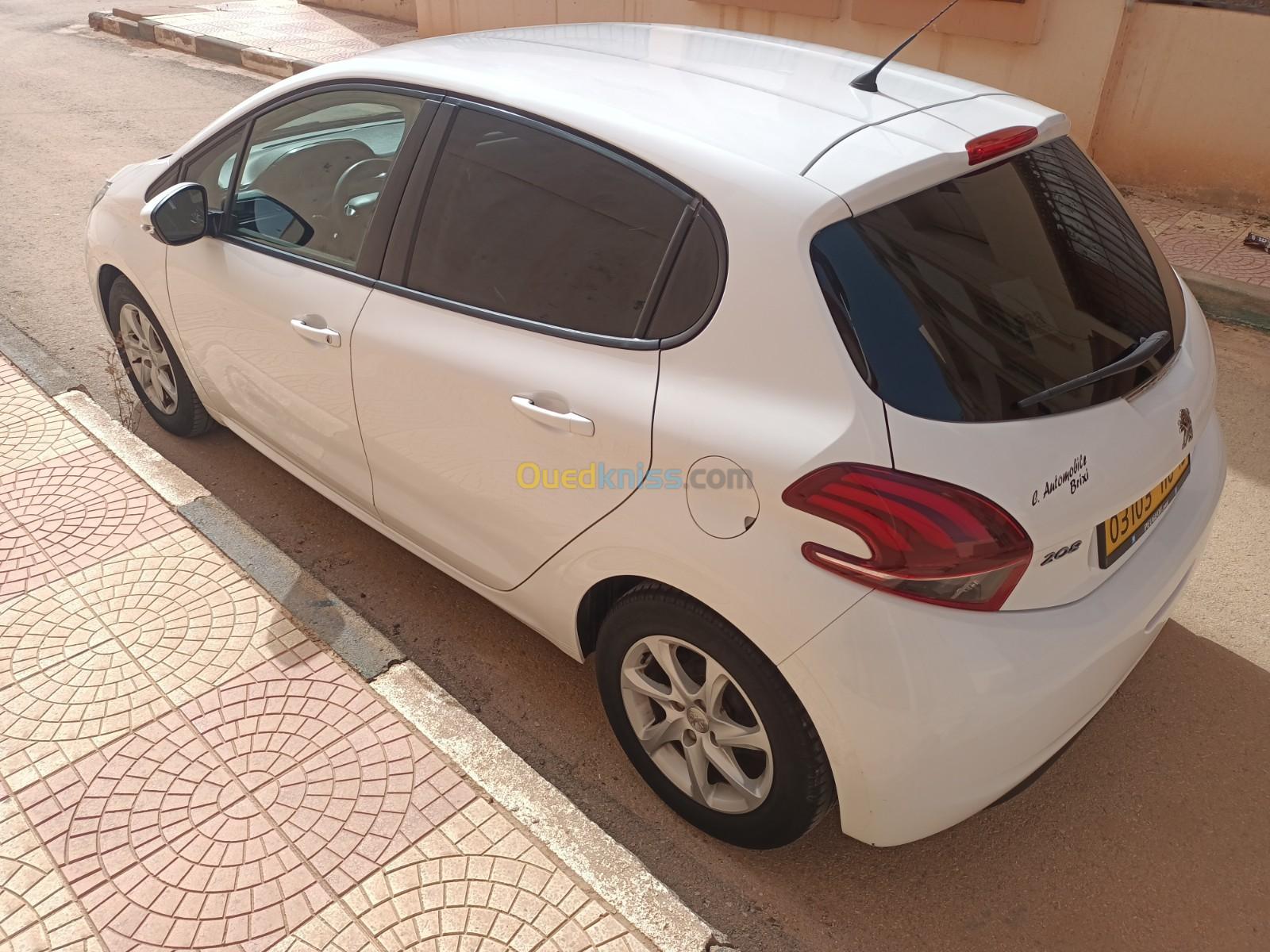 Peugeot 208 2016 