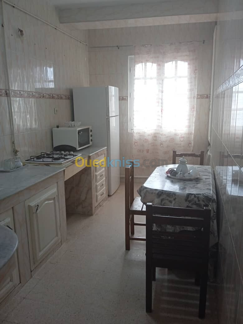 Location vacances Niveau De Villa F2 Alger Bordj el kiffan