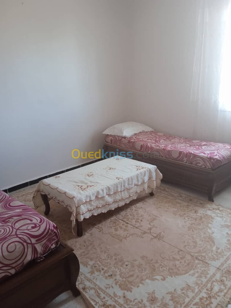 Location vacances Niveau De Villa F2 Alger Bordj el kiffan