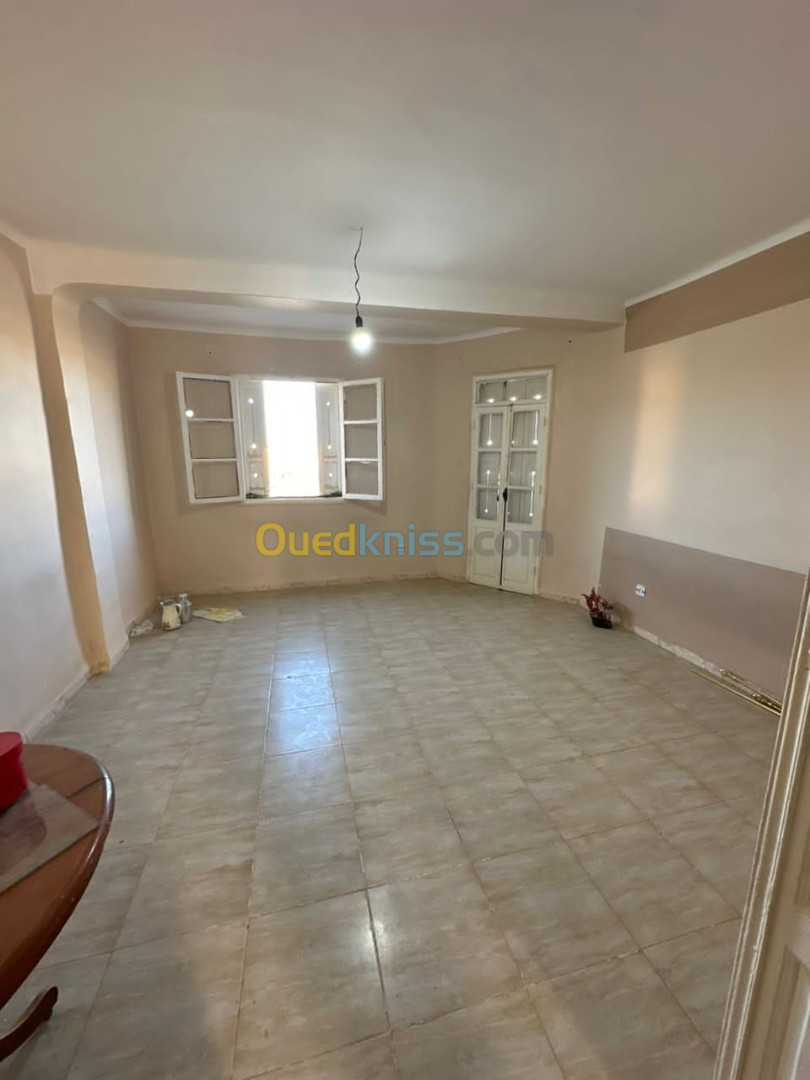 Vente Appartement F3 Batna Oued chaaba