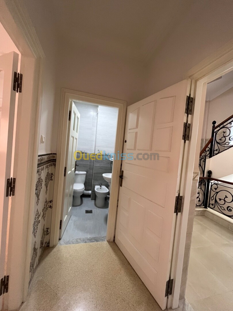 Location Appartement F4 Alger Khraissia