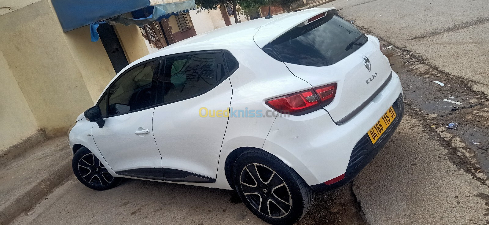 Renault Clio 4 2015 Limited 2