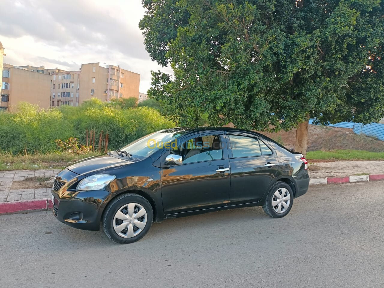 Toyota Yaris Sedan 2011 Yaris Sedan