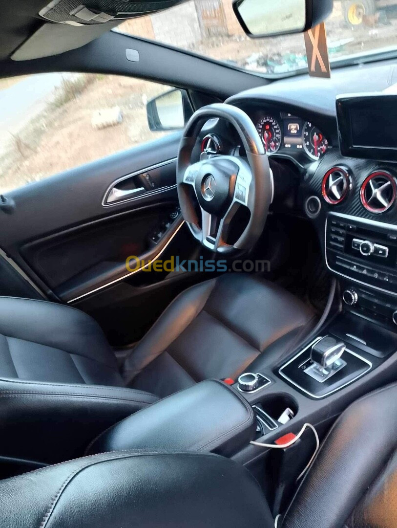 Mercedes Classe A 2014 45 AMG Pack Exclusif