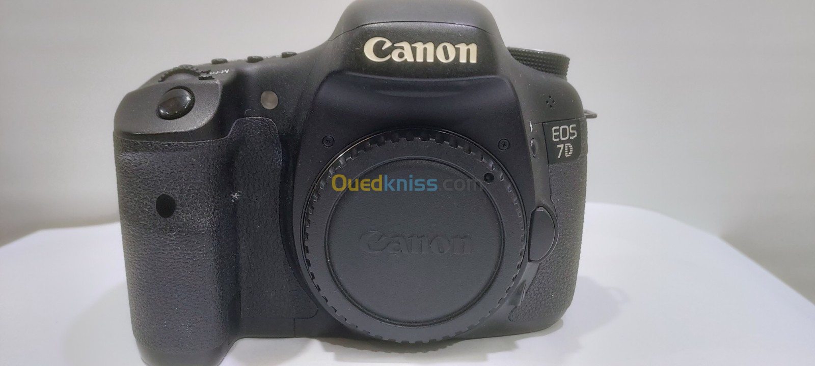 Canon 7D  23k 