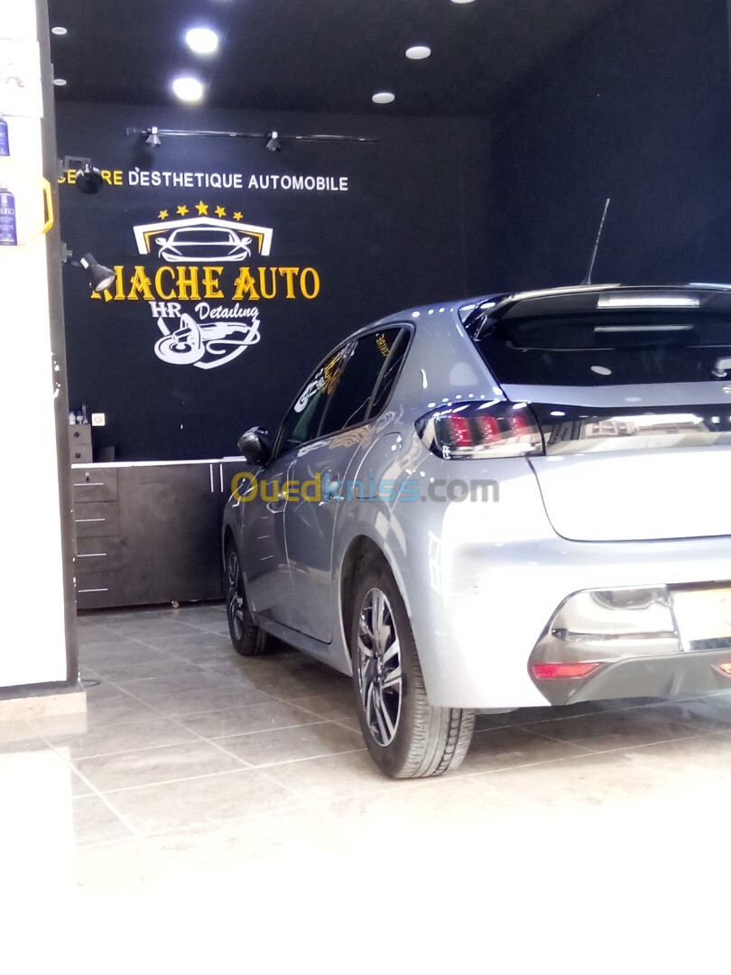 Peugeot 208 2022 Allure