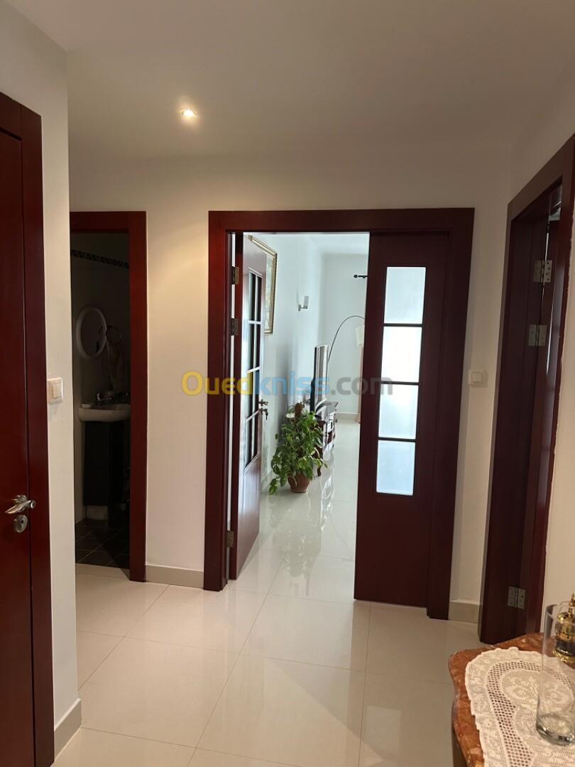 Location Appartement F4 Alger Cheraga