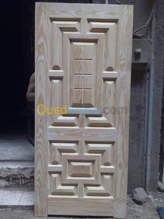 Porte en bois