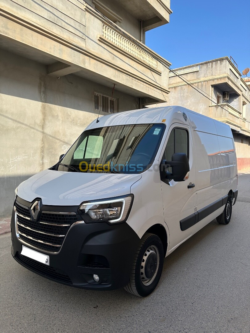 Renault Master 2021