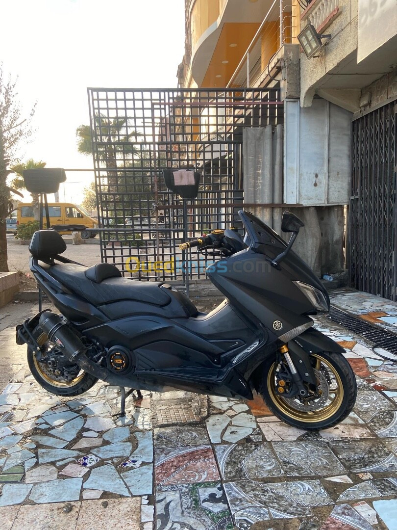 Yamaha Tmax 530 iron 2 2016