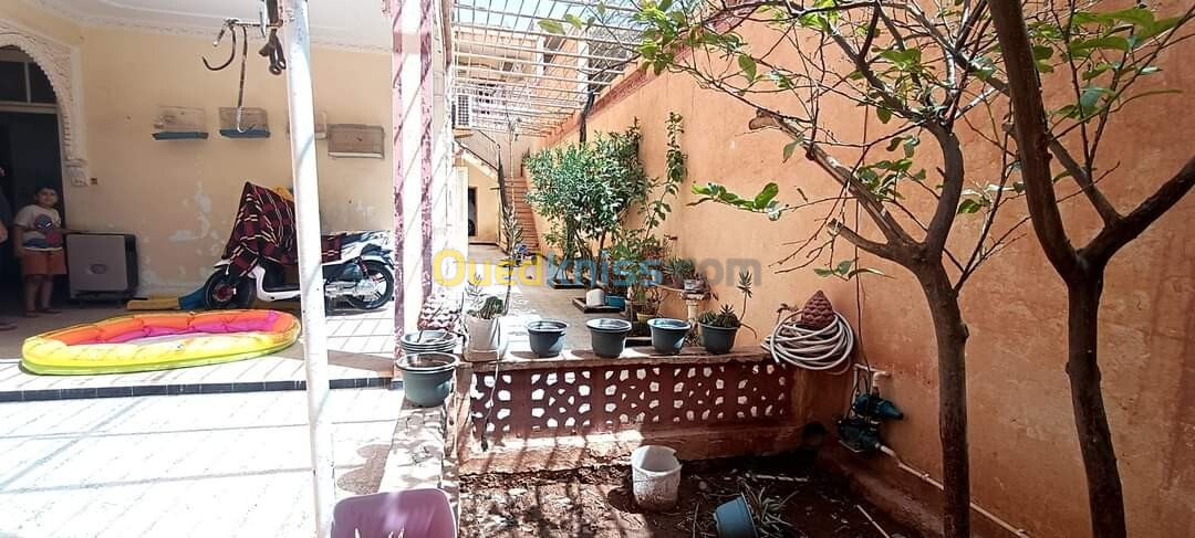 Vente Villa Laghouat Laghouat