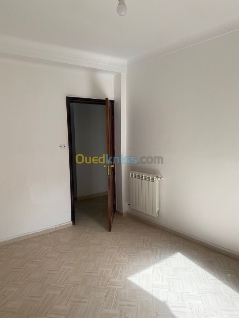 Vente Studio Alger Bordj el kiffan