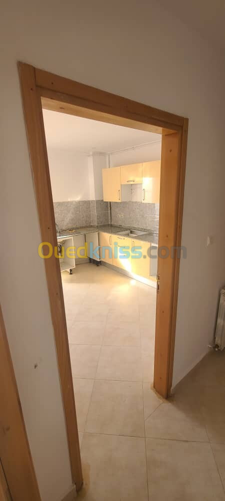 Vente Appartement F3 Oran Bir el djir