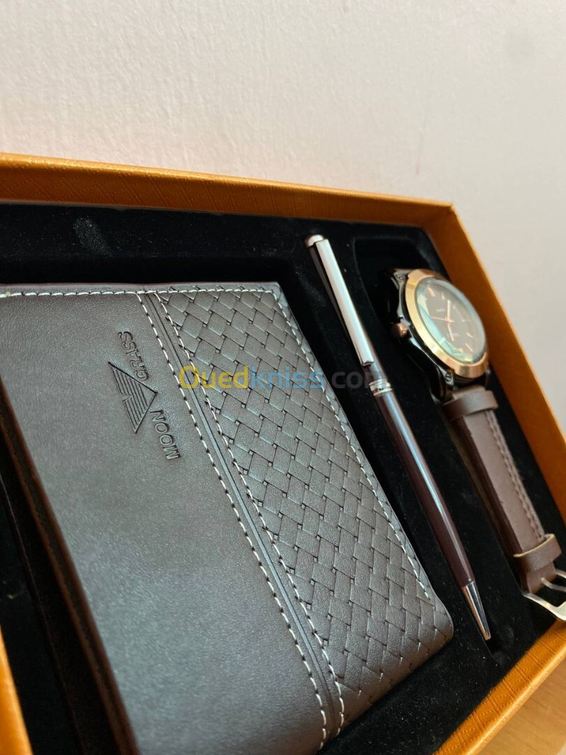   Pack Montre Classique , Porte Monnaie Stylo 