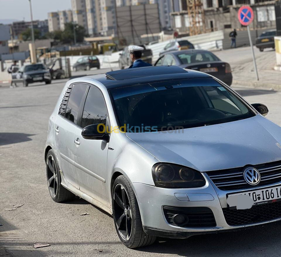 Volkswagen Golf 5 2006 R32