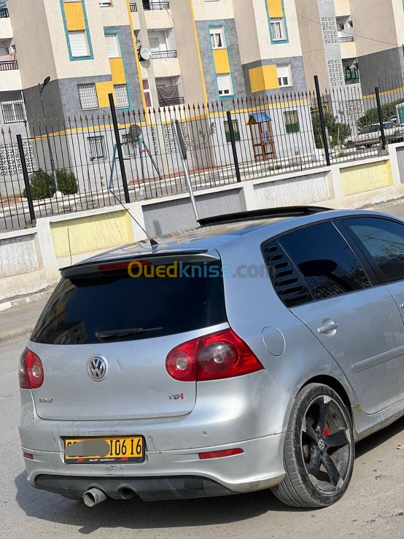 Volkswagen Golf 5 2006 R32