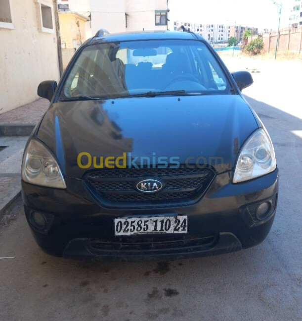 Kia Carens 2010 