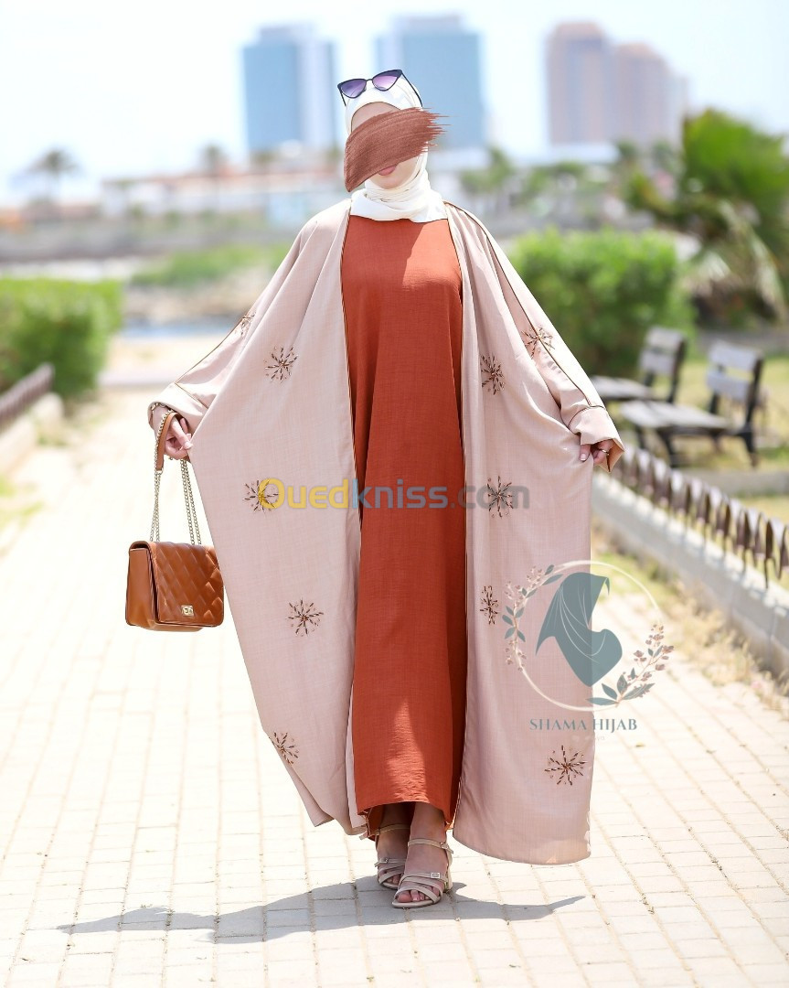 Abaya étoile de mer perlé à la main + sous abaya 