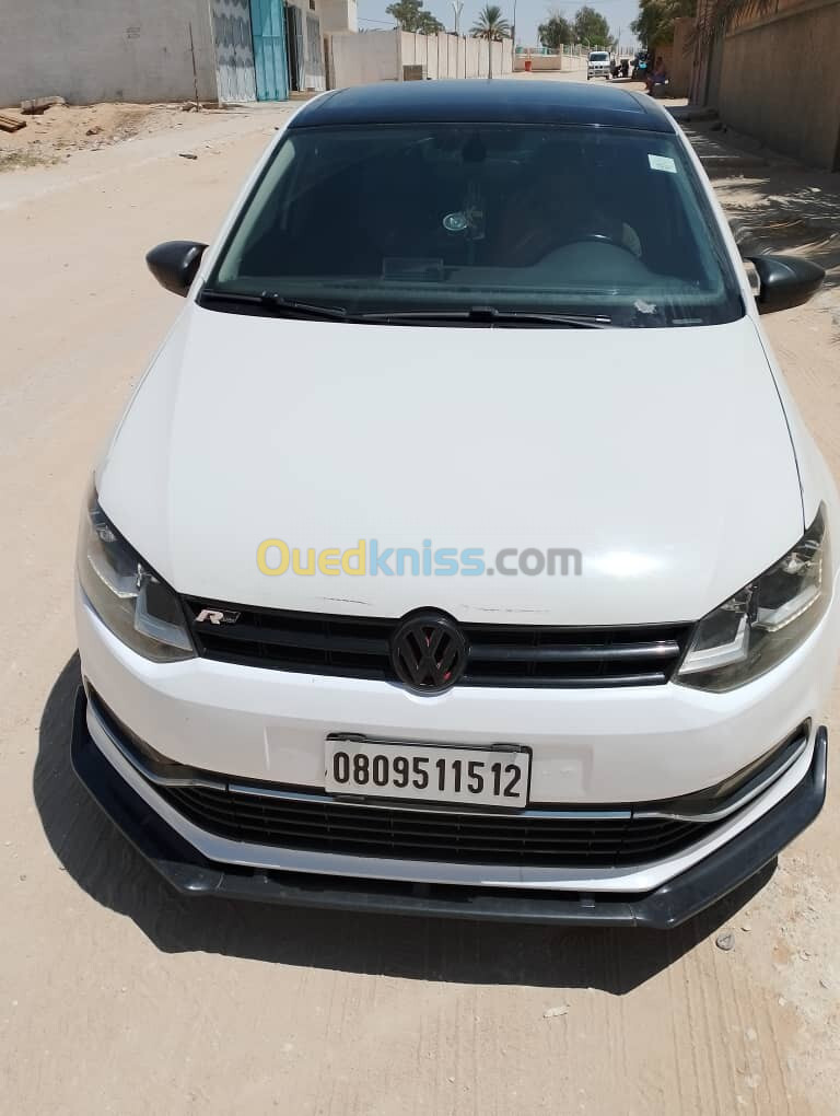 Volkswagen Polo 2015 R-line