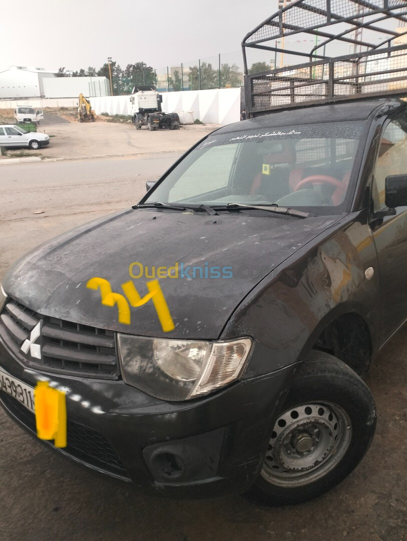 Mitsubishi L200 2011 L200