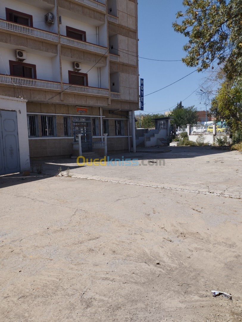 Location Local Batna Fesdis