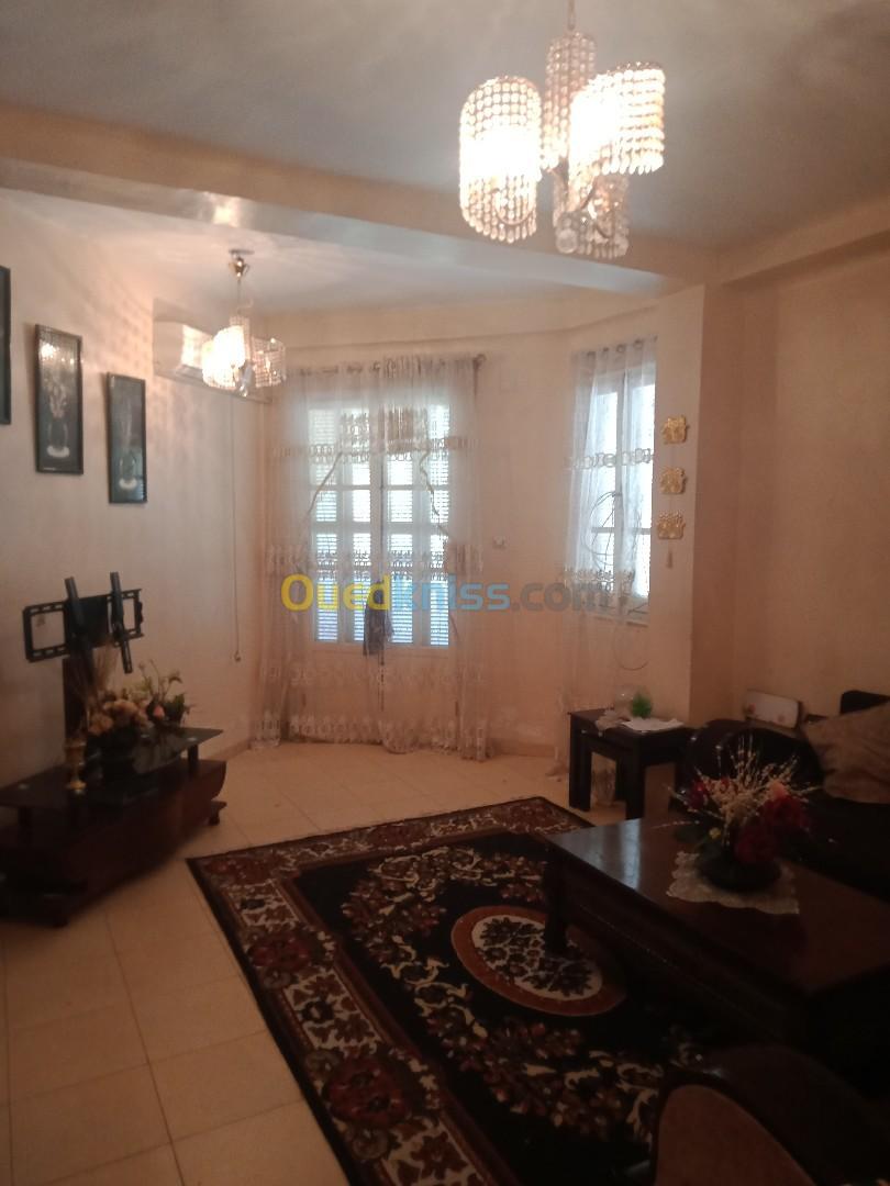 Vente Appartement F3 Alger Les eucalyptus