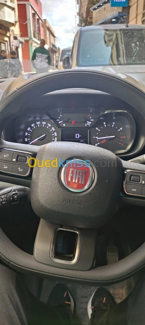 Fiat Professional Doblo 2023 Italie