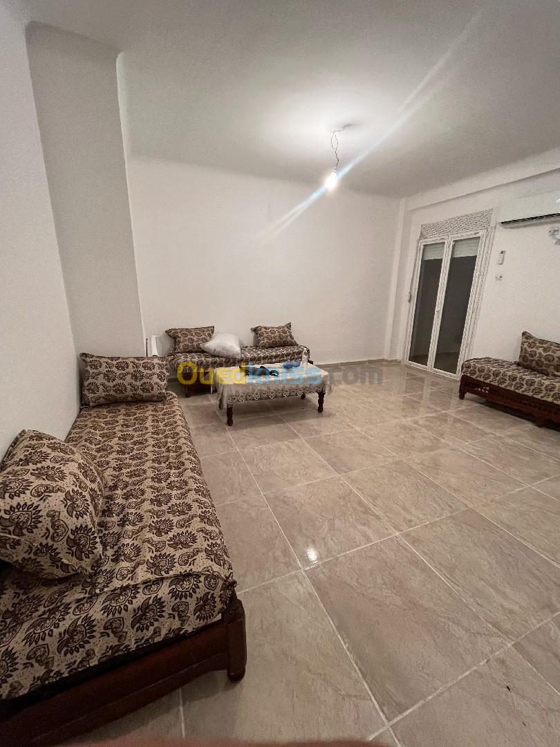 Location vacances Appartement F4 Mostaganem Mostaganem