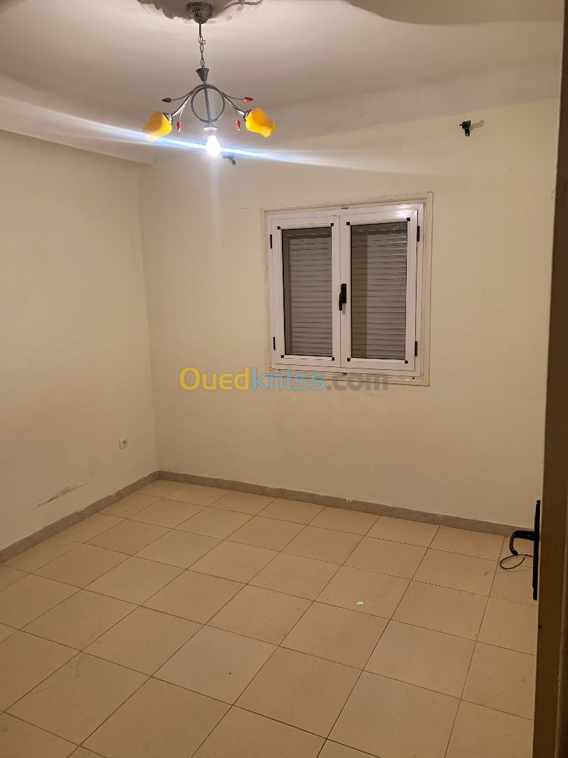 Location Appartement F3 Oran Bir el djir