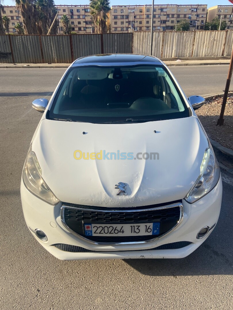 Peugeot 208 2013 Allure