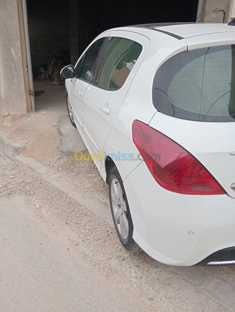 Peugeot 308 2012 Allur