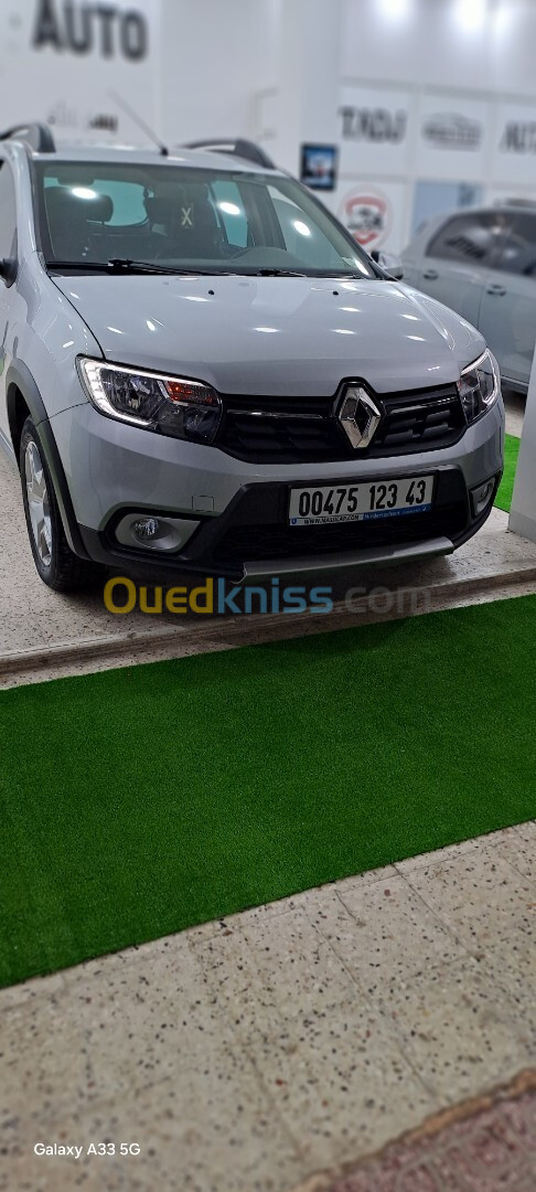 Renault STEPWAY 2023 