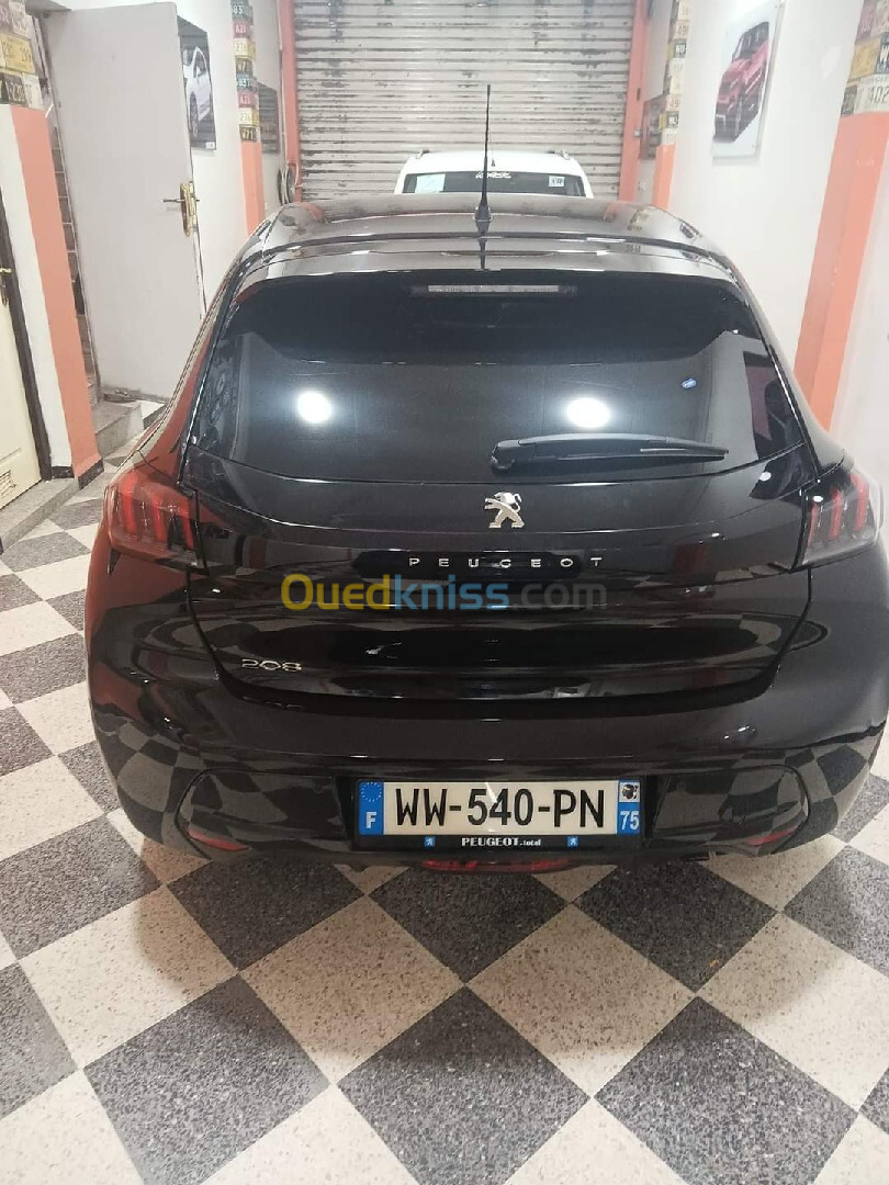 Peugeot 208 2022 208