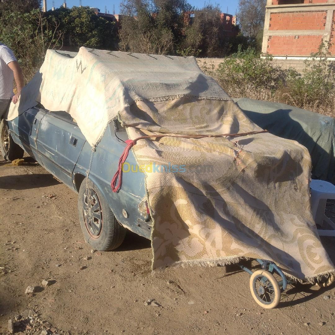 Peugeot 305 1986 305