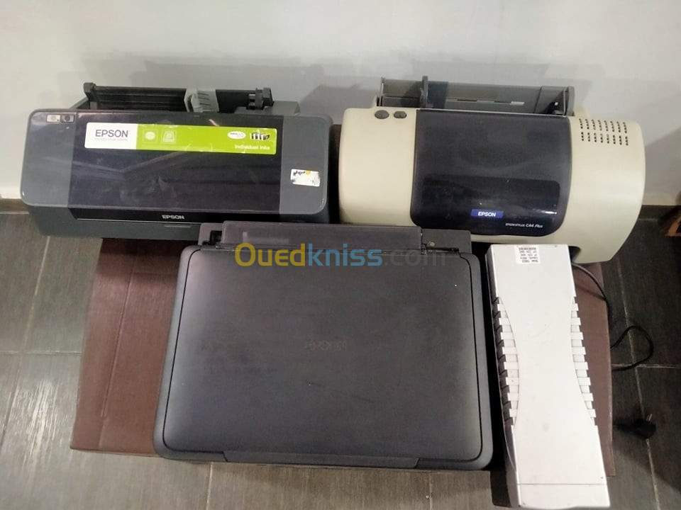 3 طابعات Epson معطلة و endullaire