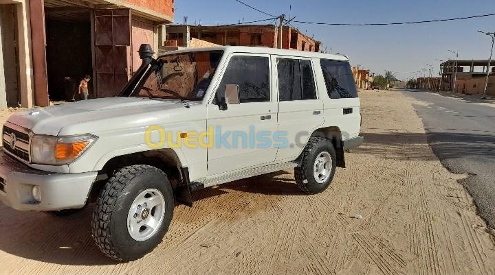 Toyota Land Cruiser 1993 Long